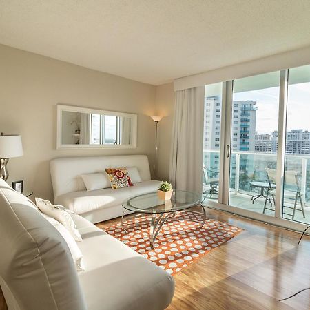 Tides Hollywood Apartments Fort Lauderdale Bagian luar foto