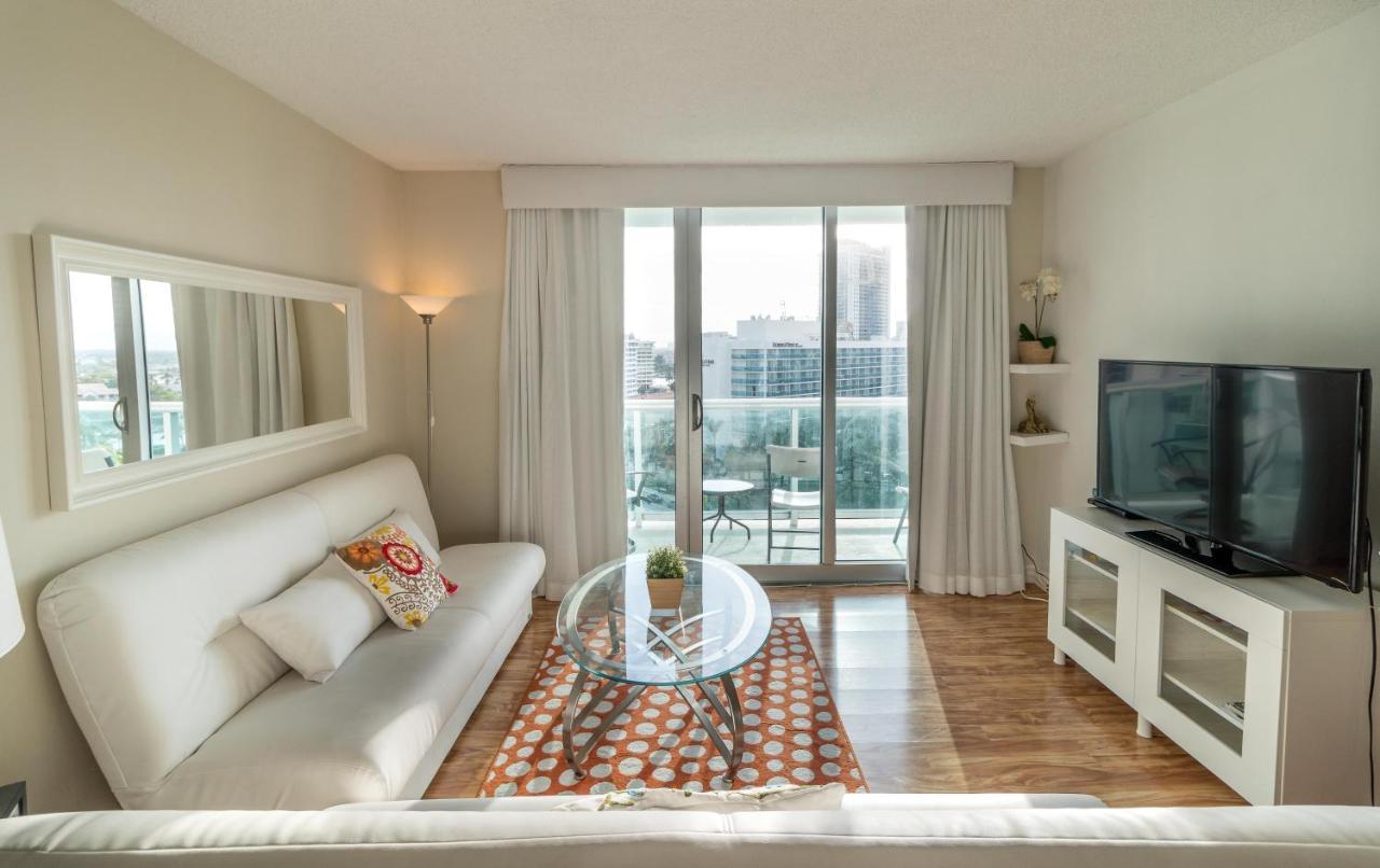 Tides Hollywood Apartments Fort Lauderdale Bagian luar foto