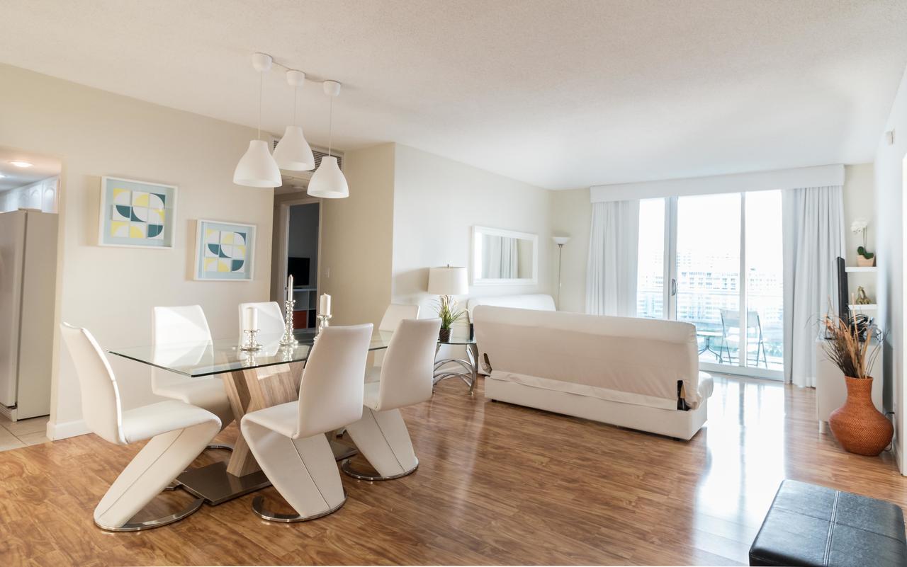 Tides Hollywood Apartments Fort Lauderdale Bagian luar foto