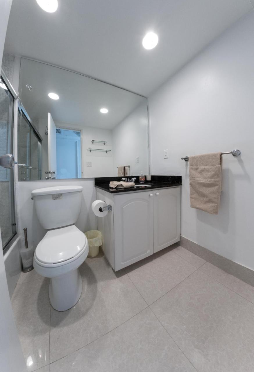 Tides Hollywood Apartments Fort Lauderdale Bagian luar foto